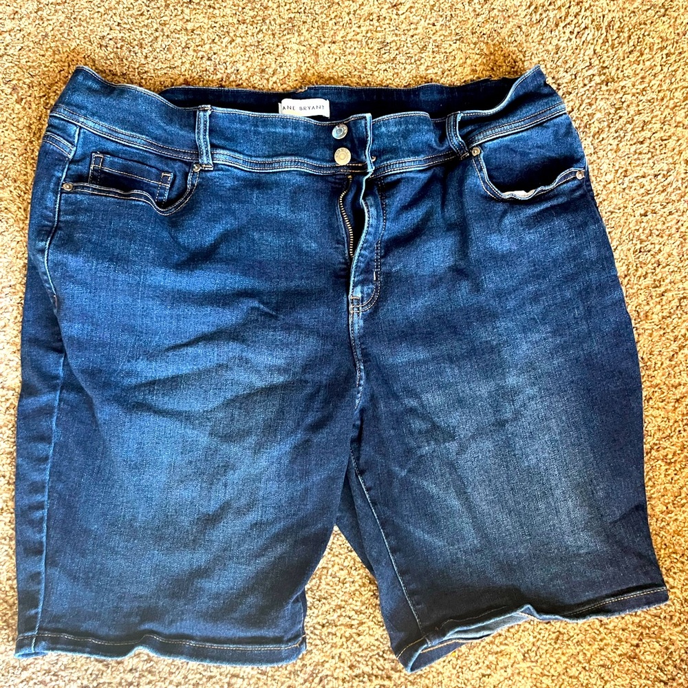 Lane Bryant Denim Jean Shorts T3 Size 22